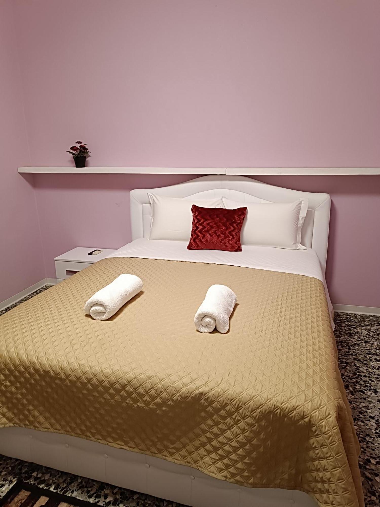 Bed and Breakfast Locazione Turistica 2 Tessera Zewnętrze zdjęcie