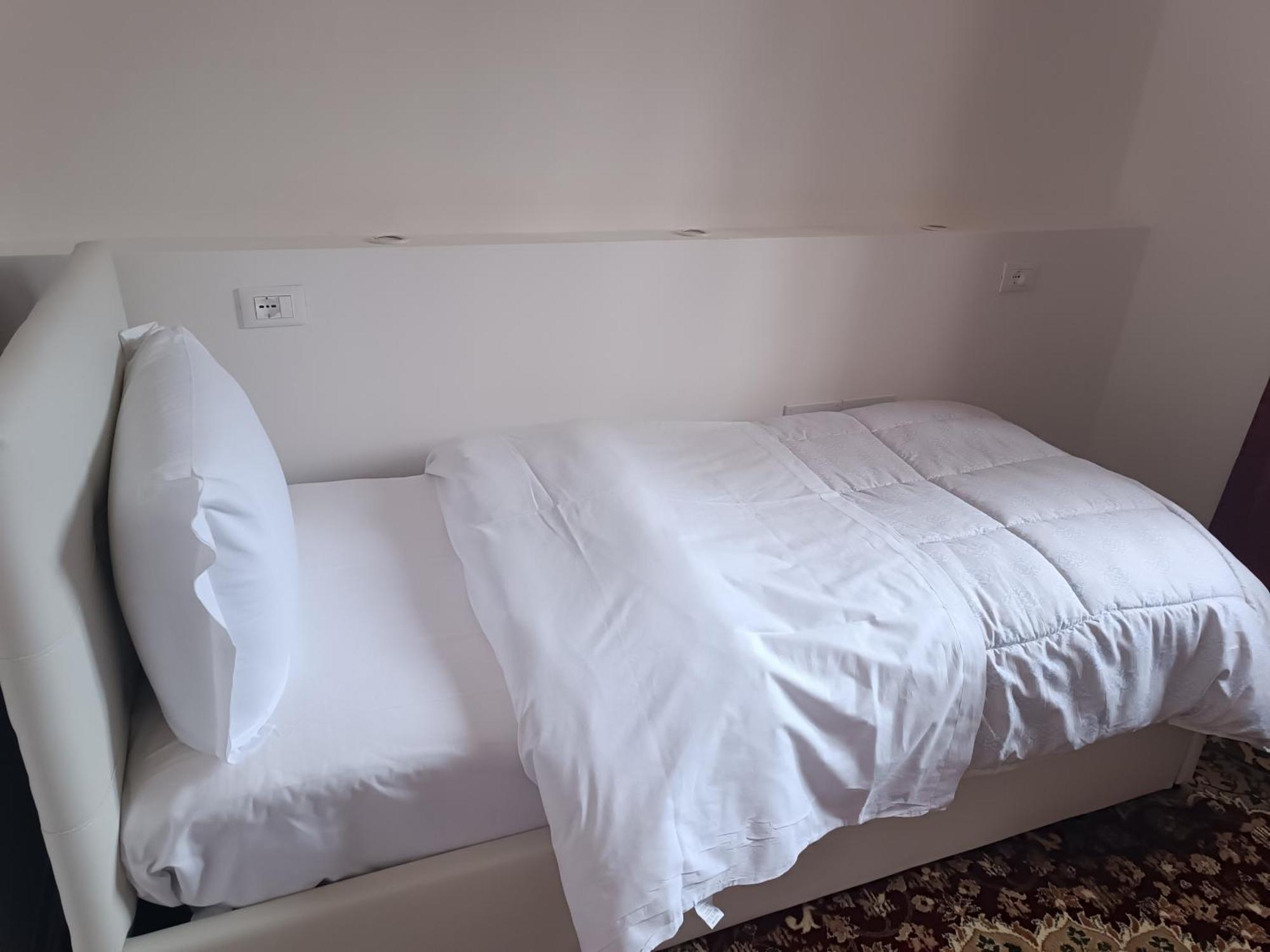 Bed and Breakfast Locazione Turistica 2 Tessera Zewnętrze zdjęcie